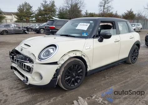 2020 Mini Hardtop Cooper S из США, поврежденный, VIN WMWXU9C05L2M56942